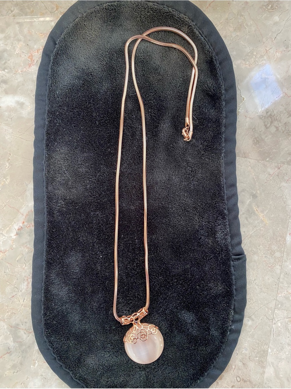 Rose Gold Pendant Necklace with Round Stone